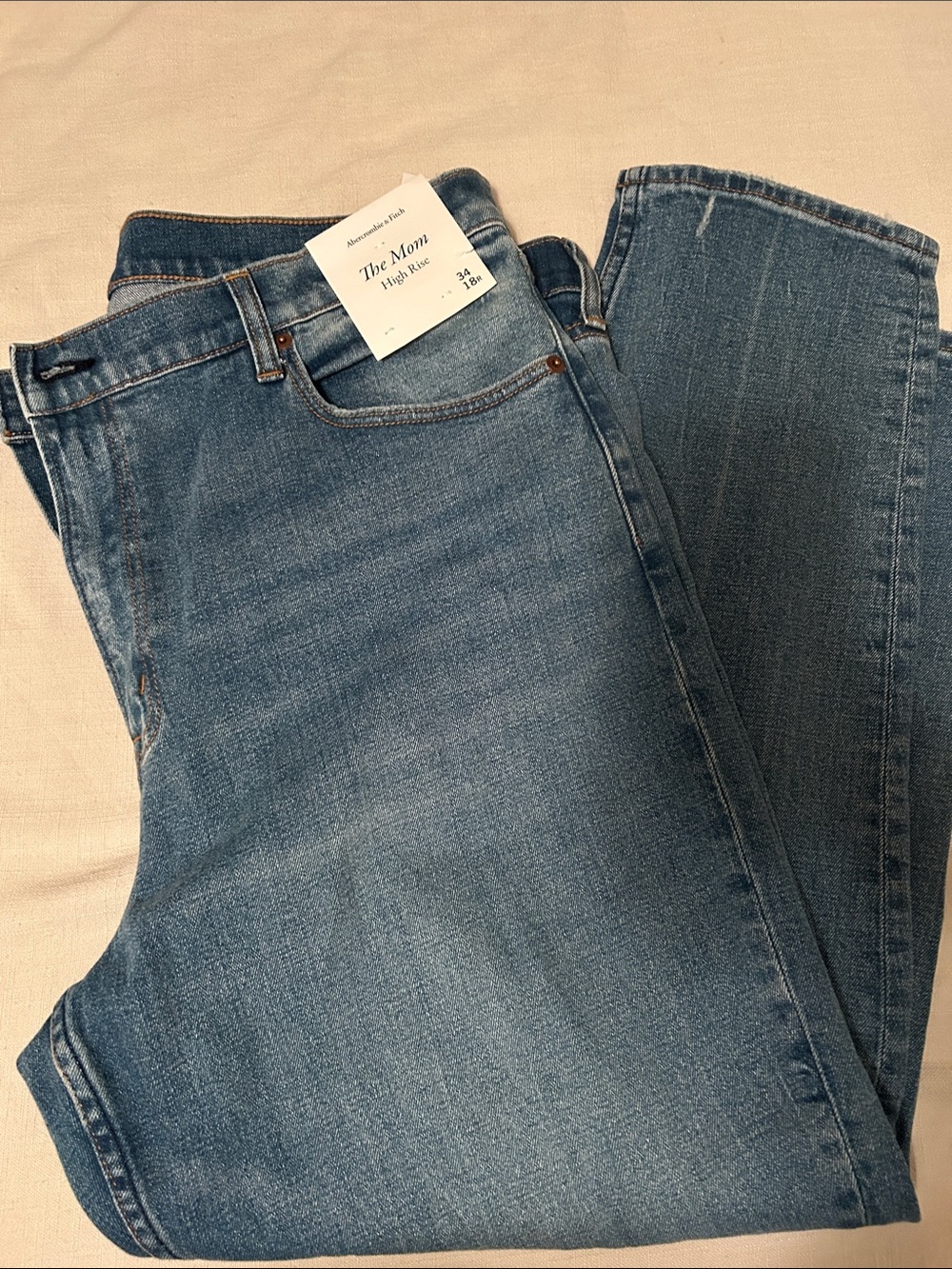 Abercrombie Mom High Rise womens Jeans - Medium Blue size 34 Reg